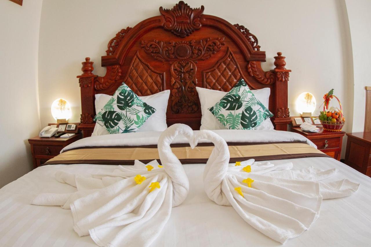 Kampong Thom Palace Hotel Экстерьер фото