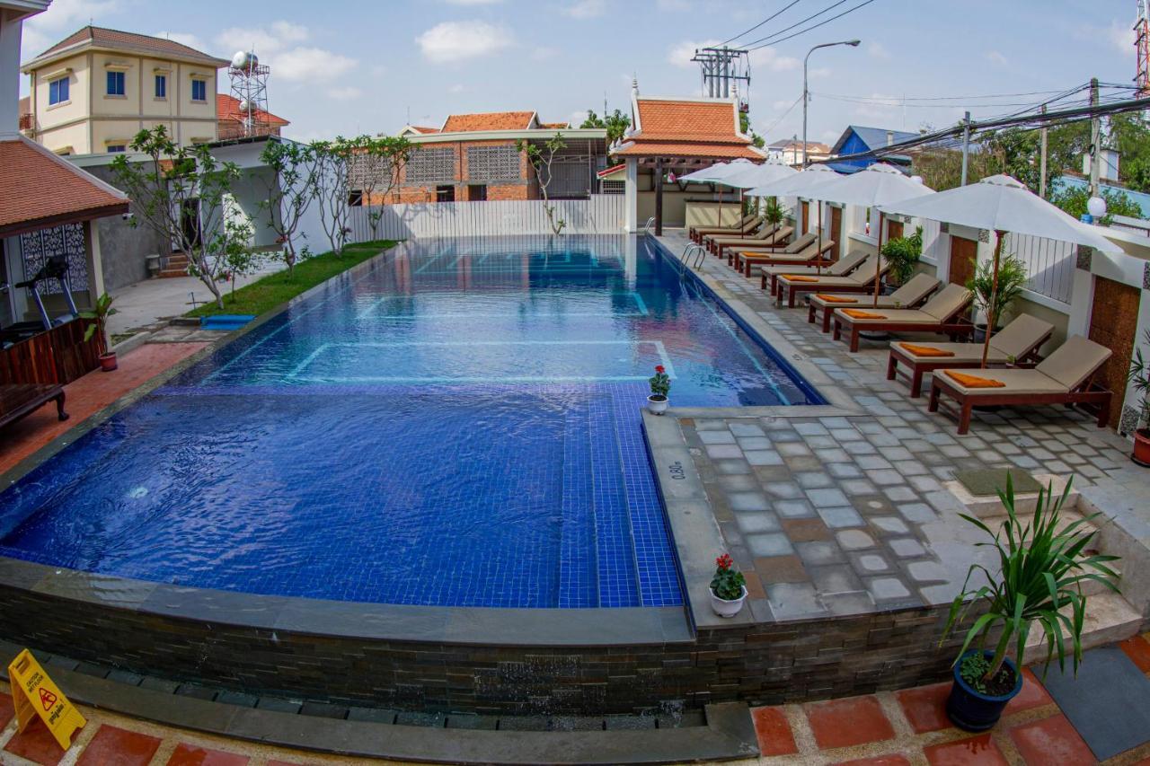 Kampong Thom Palace Hotel Экстерьер фото