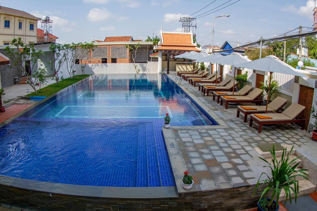 Kampong Thom Palace Hotel Экстерьер фото